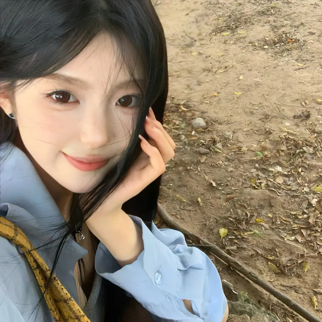 抓娃娃之父凭女贵